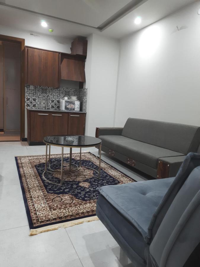 רוואלפינדי Northern Suites Bahria Town מראה חיצוני תמונה