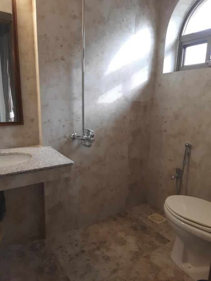 רוואלפינדי Northern Suites Bahria Town מראה חיצוני תמונה