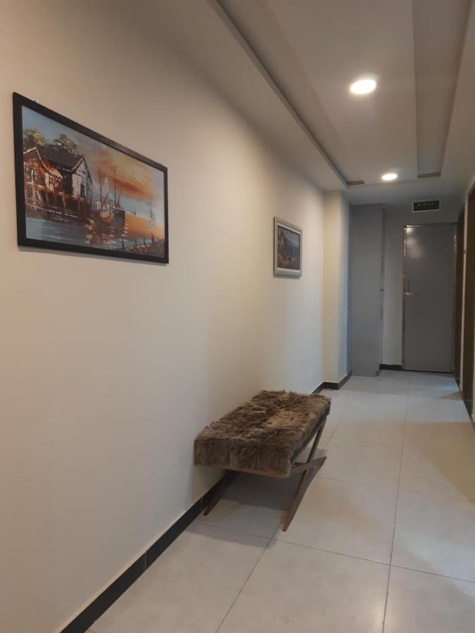רוואלפינדי Northern Suites Bahria Town מראה חיצוני תמונה