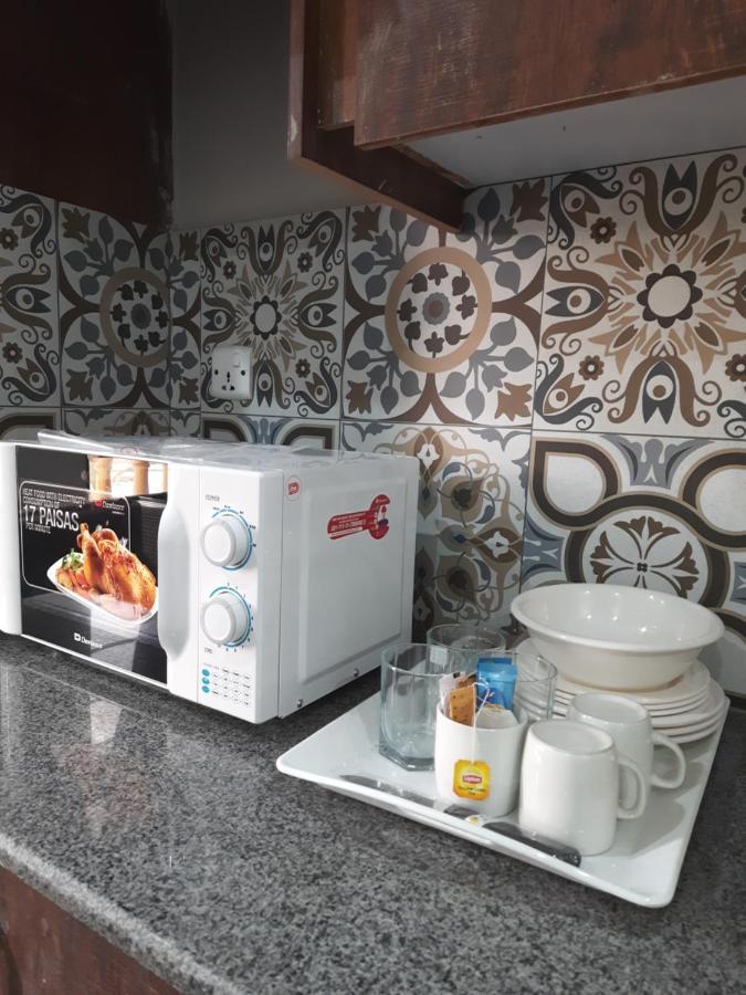 רוואלפינדי Northern Suites Bahria Town מראה חיצוני תמונה