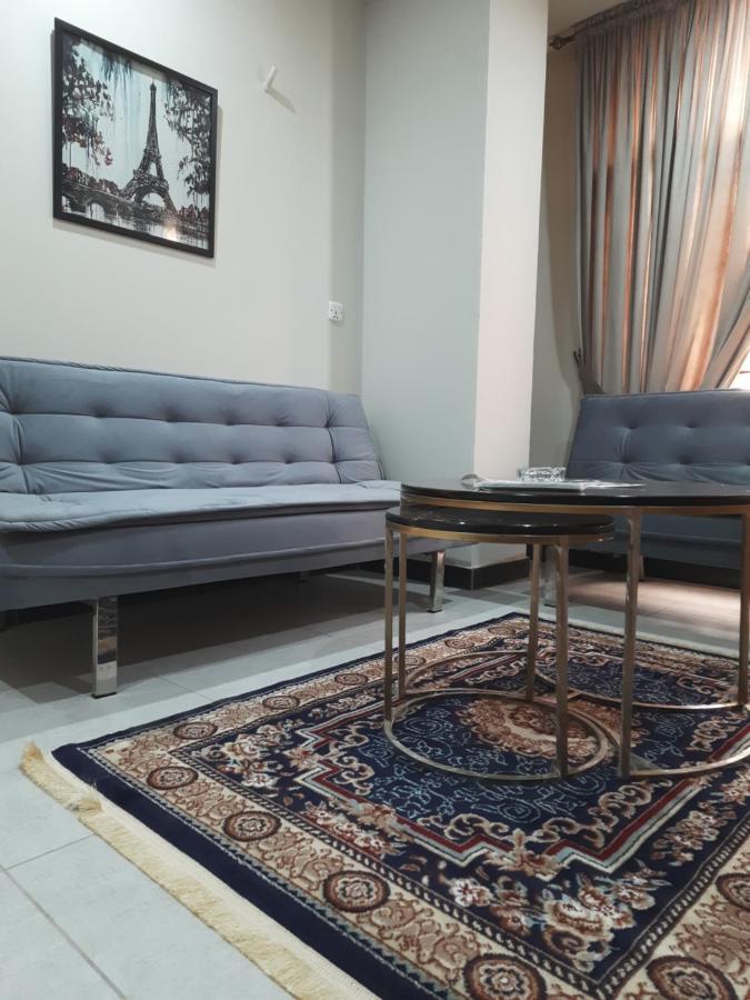 רוואלפינדי Northern Suites Bahria Town מראה חיצוני תמונה