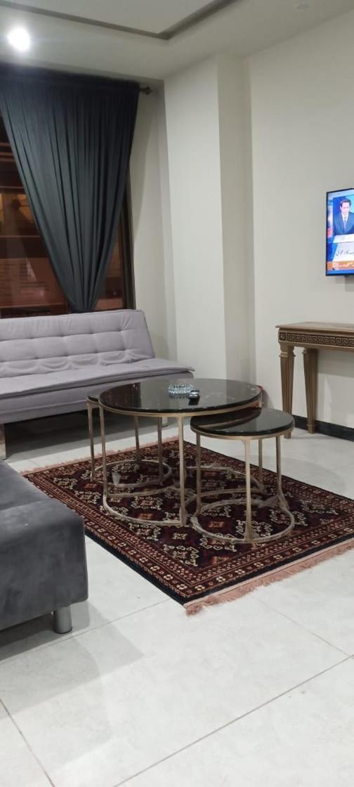 רוואלפינדי Northern Suites Bahria Town מראה חיצוני תמונה